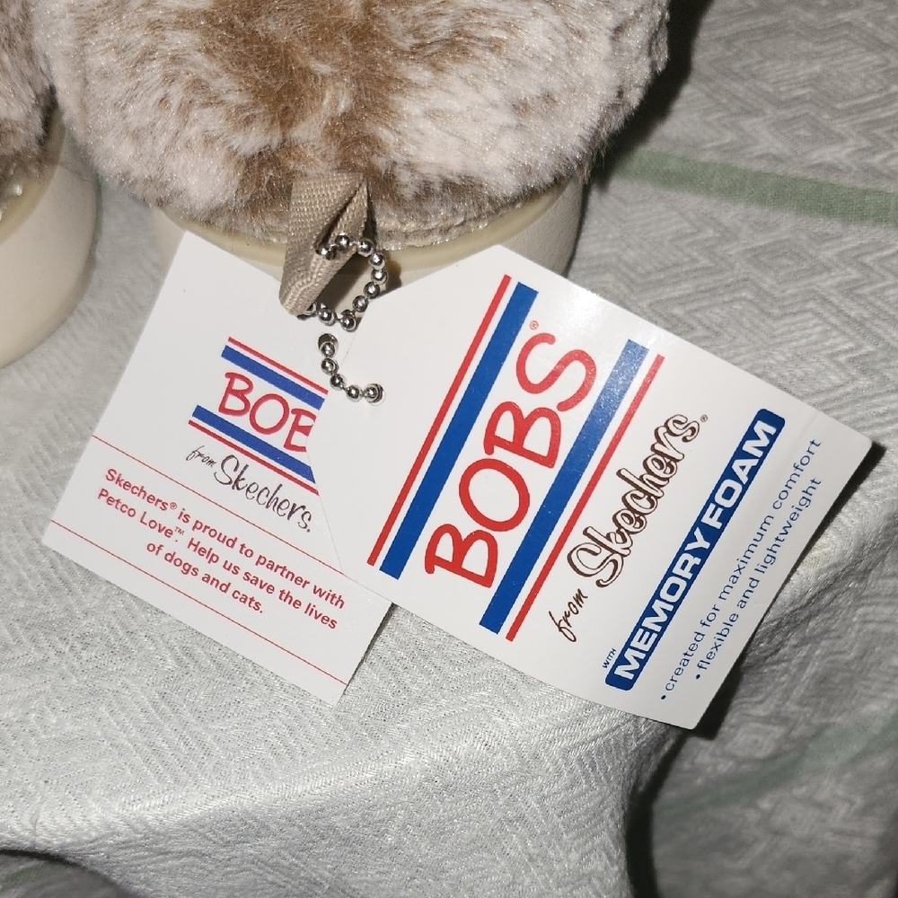 Skechers BOBS Cozy Cream Slippers - Picture 2 of 14